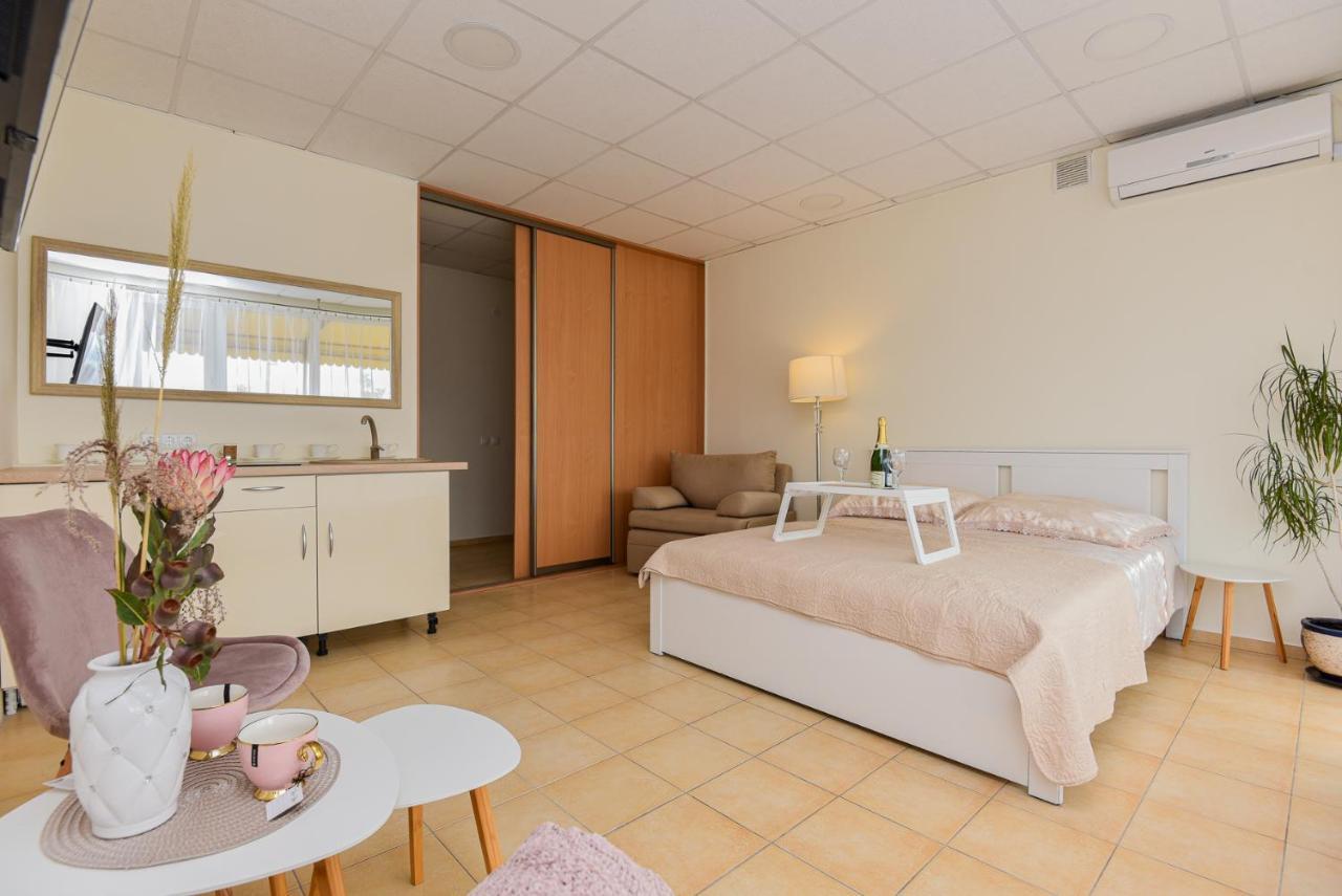 Palanga Center Studios Dış mekan fotoğraf